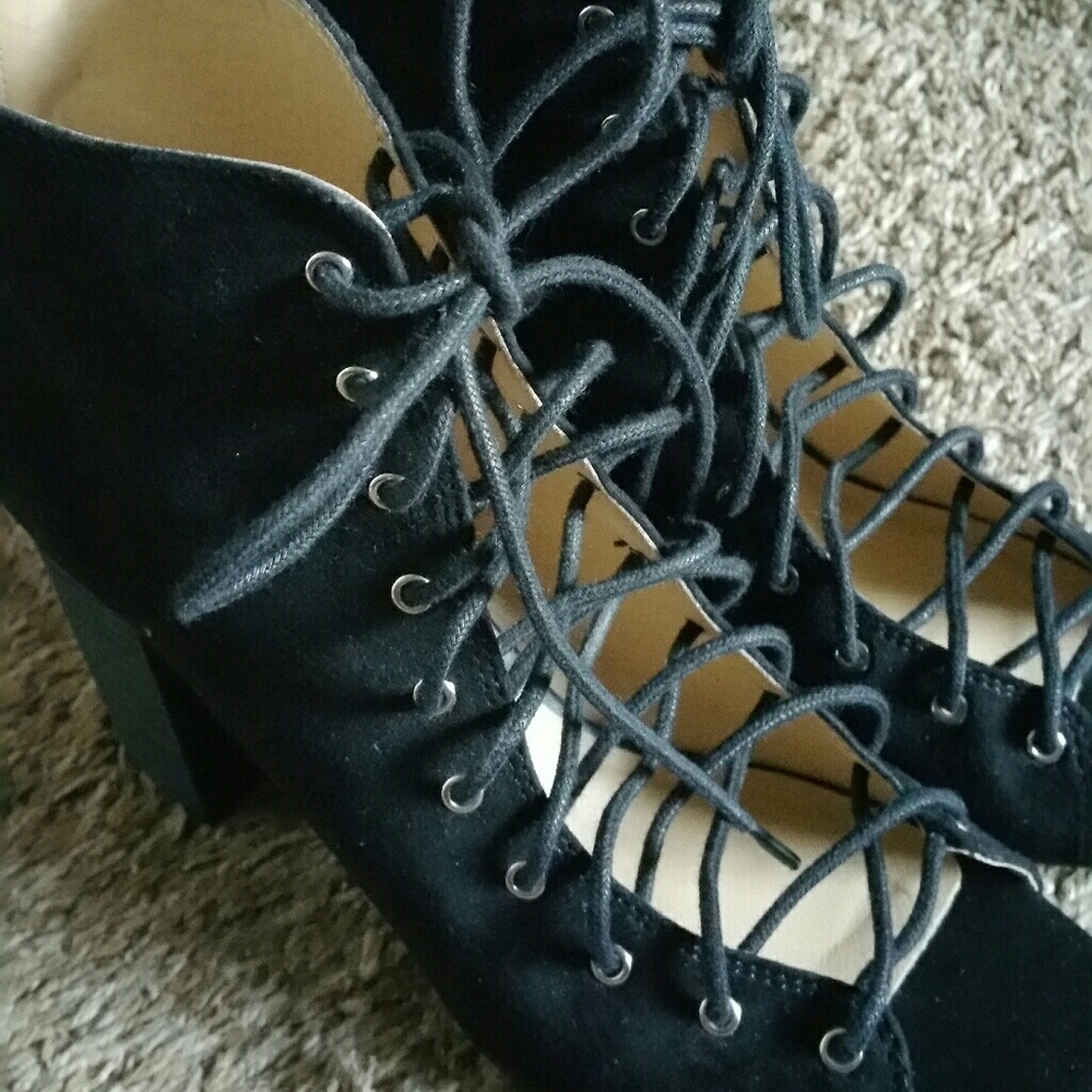 Biggest Lace-up Bootie